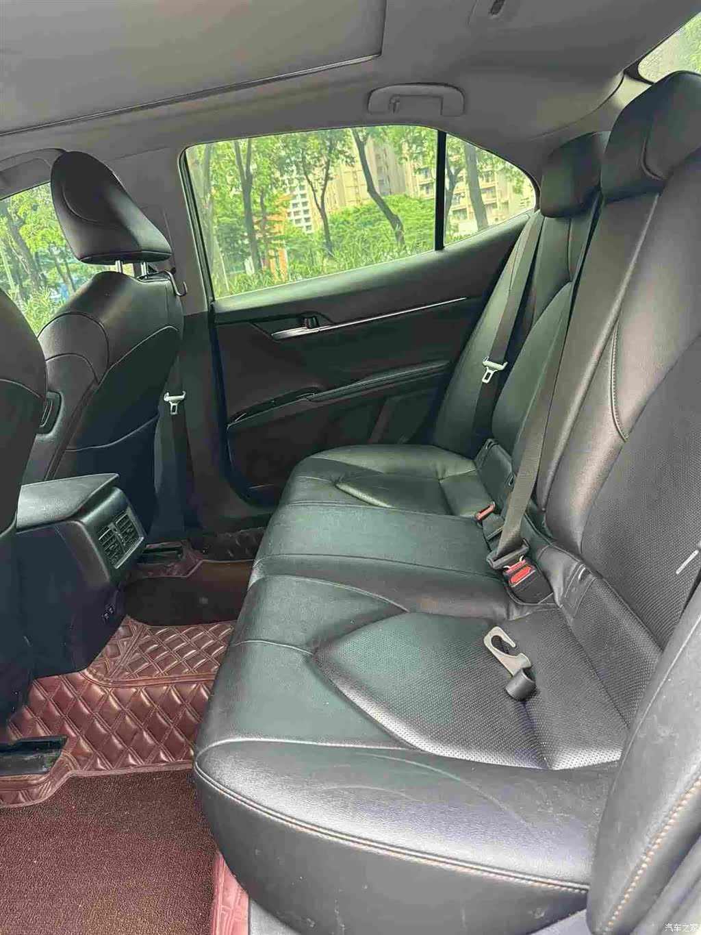Toyota Camry, 2020 10