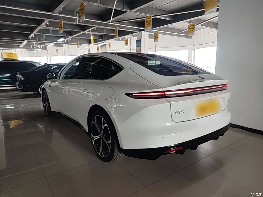 NIO ET5, 2025 все фото