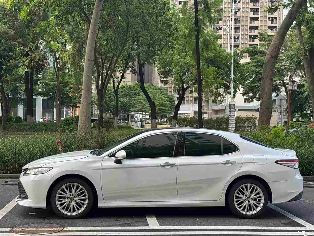 Toyota Camry, 2020 2