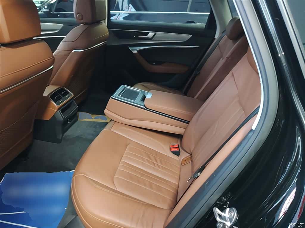 Audi A6L, 2019 13
