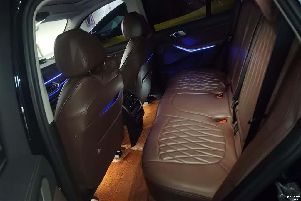 BMW X5, 2020 11