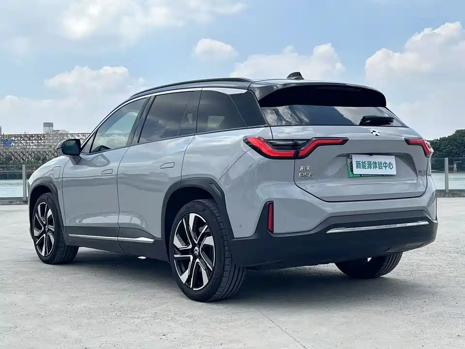 NIO ES6