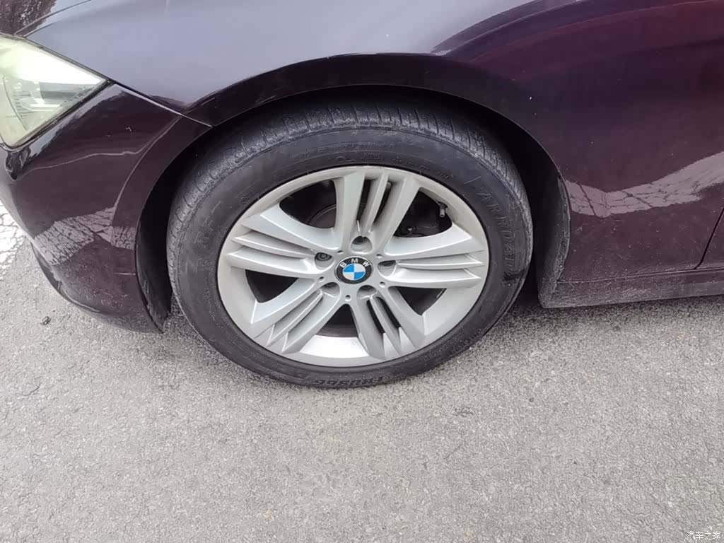 BMW 3 Series, 2016 23
