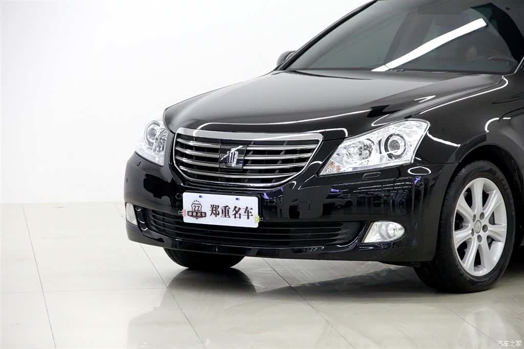 Toyota Crown, 2013 31