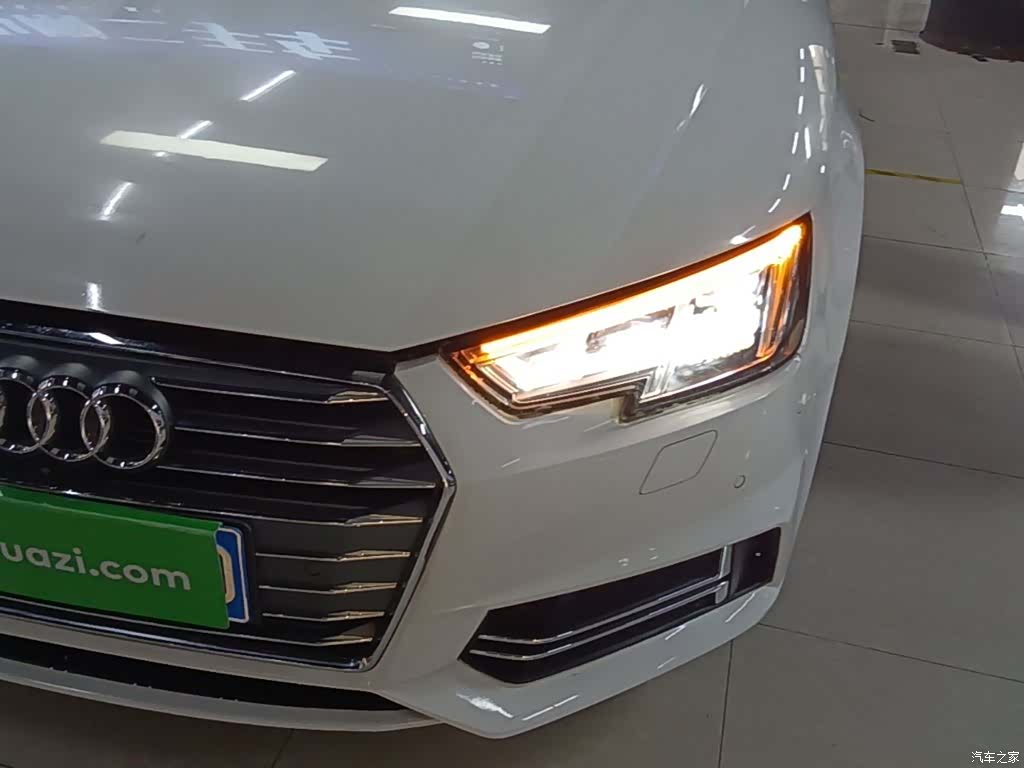 Audi A4L, 2018 24