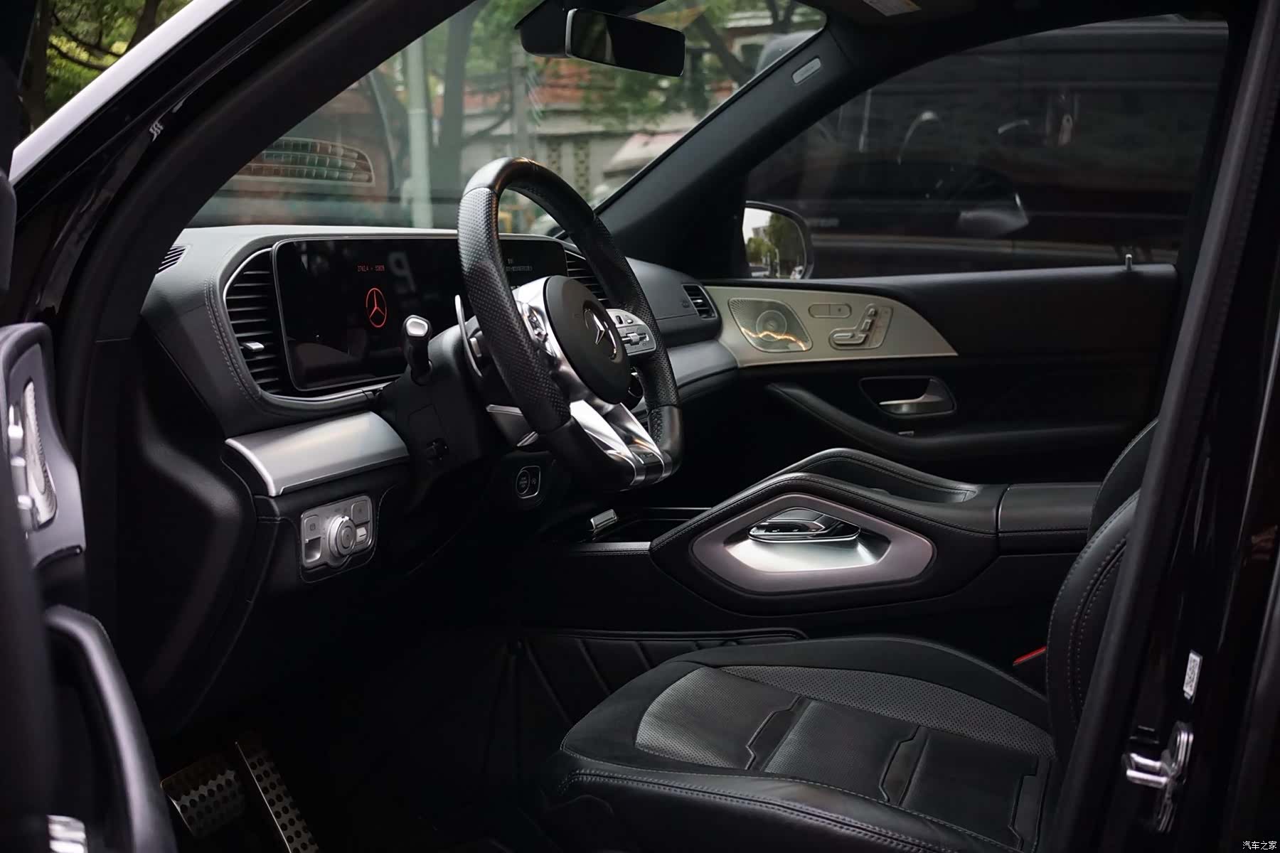 Mercedes-Benz GLE, 2022 4