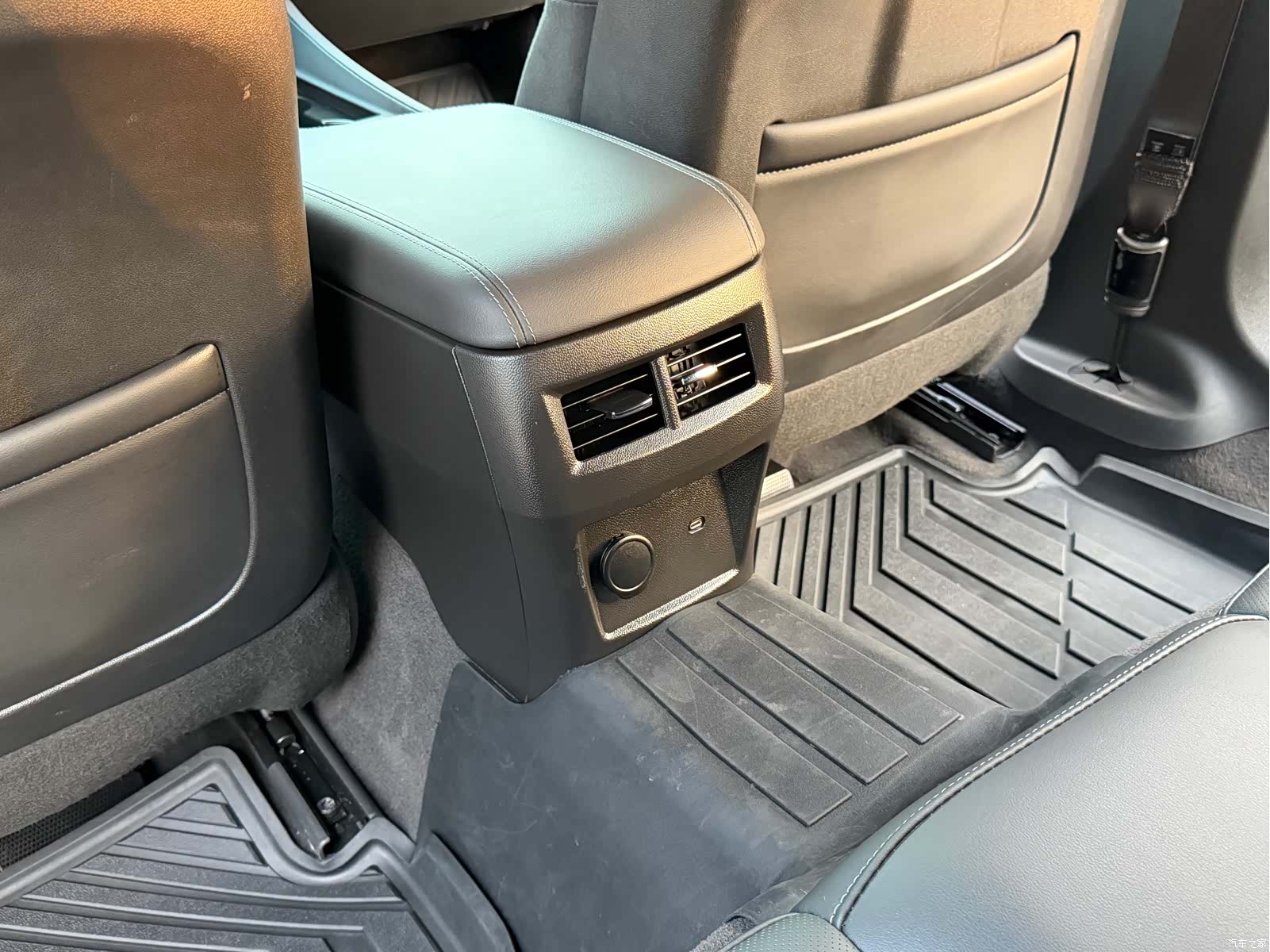Cadillac CT5, 2023 16