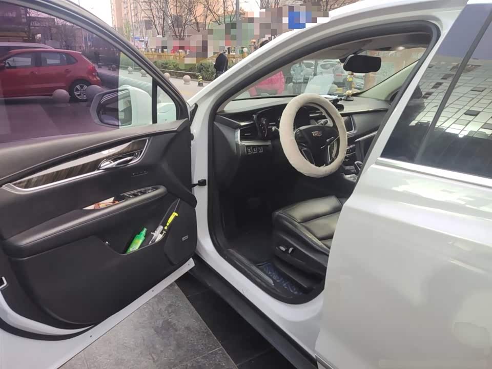 Cadillac XT5