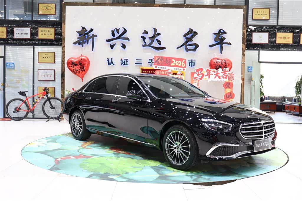 Mercedes-Benz E-Class, 2023 3