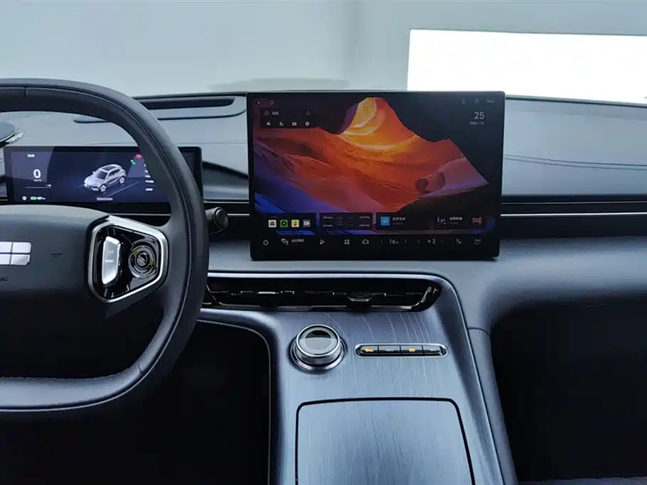 Geely Galaxy Galaxy E5