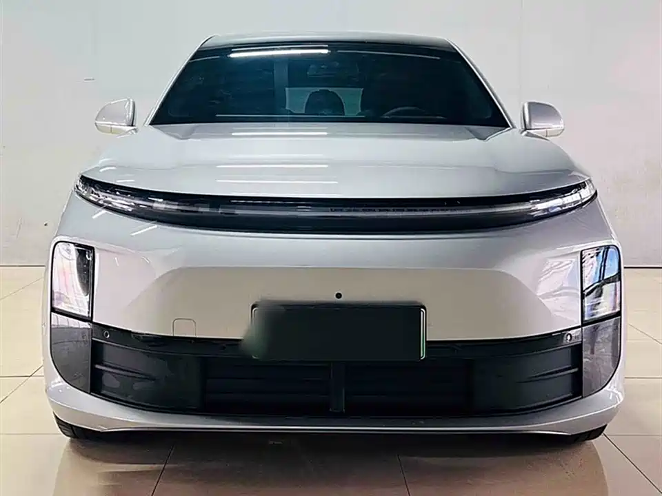 Li Auto Ideal L6