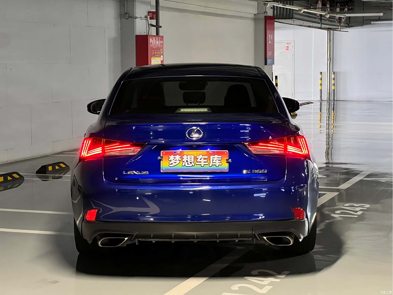 Lexus IS, 2018 7