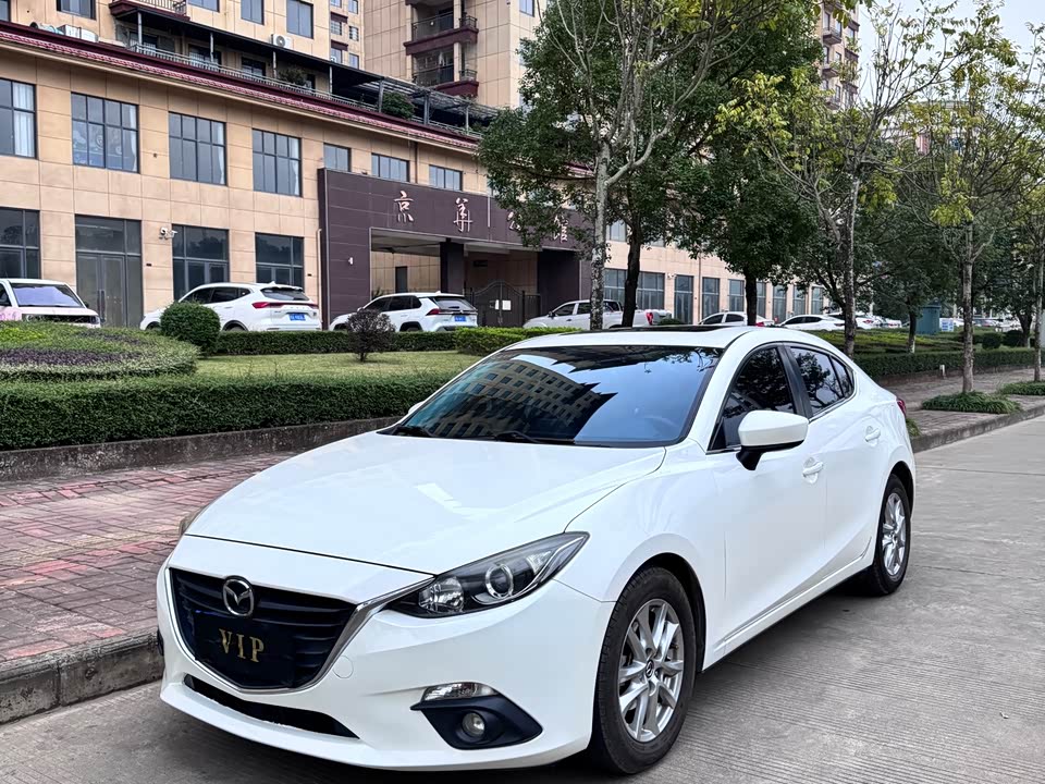 Mazda 3 Angkesaila