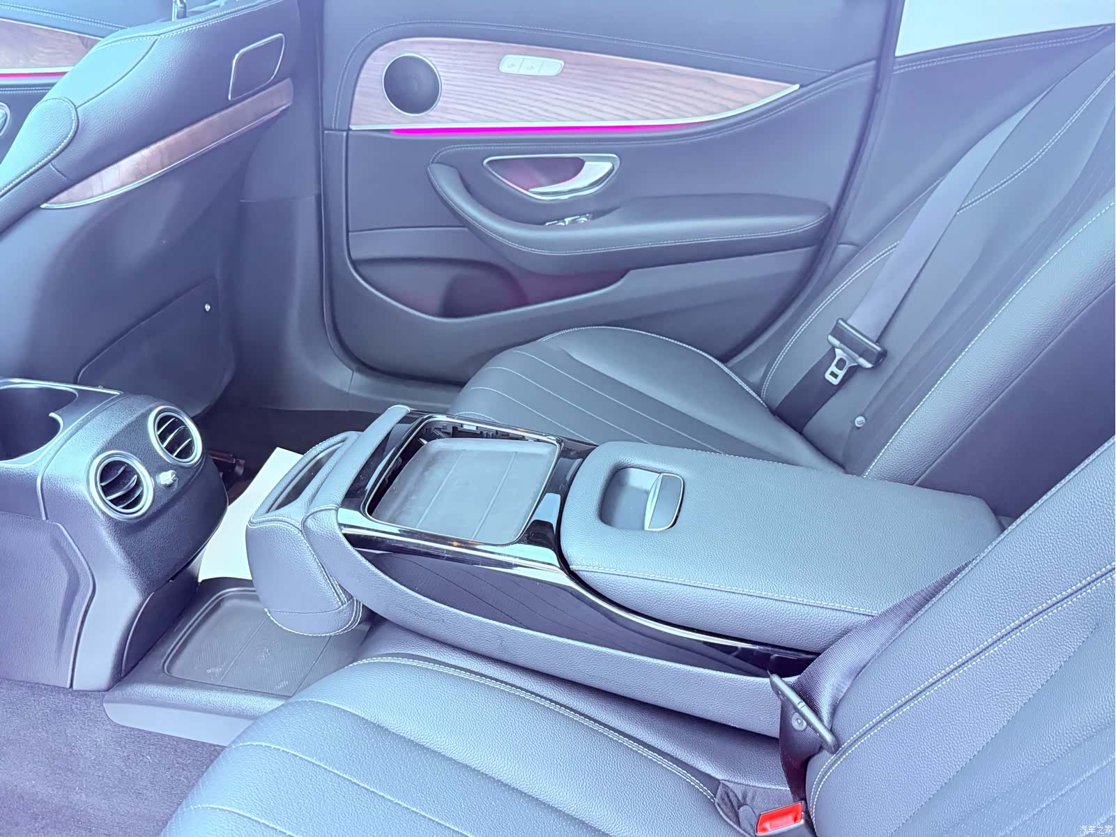 Mercedes-Benz E-Class, 2017 21