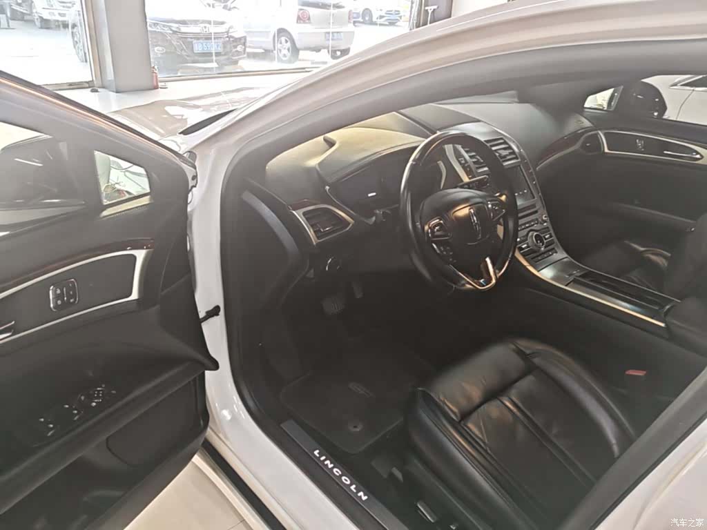 Lincoln MKZ, 2018 16