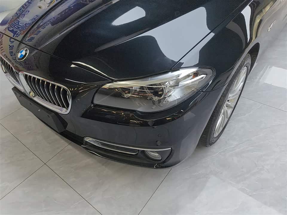 BMW 5 series BMW 5 series