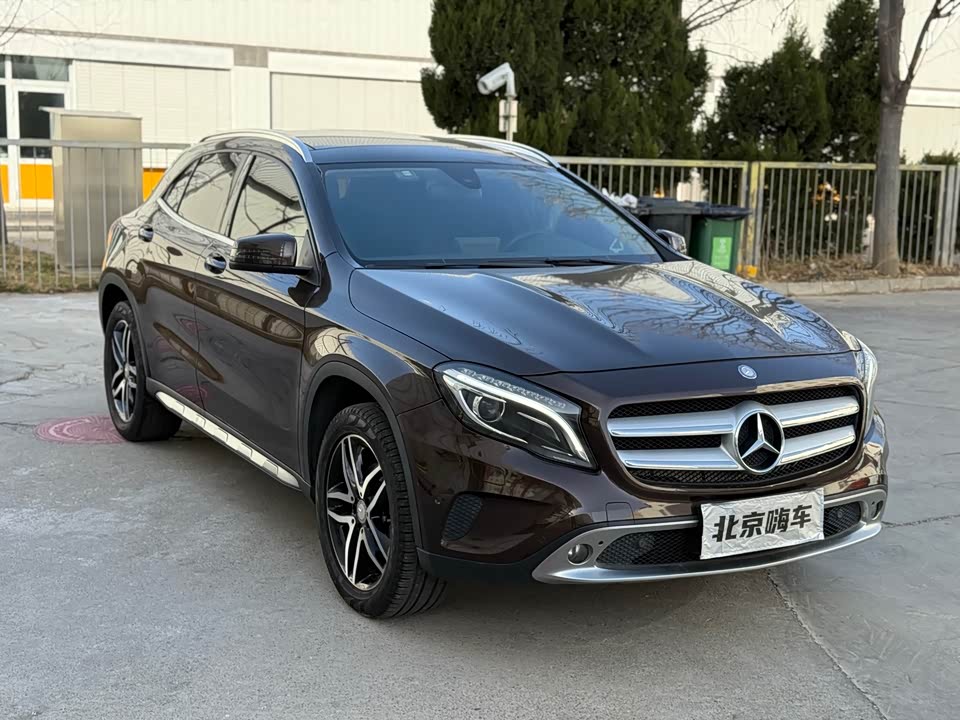 Mercedes-Benz GLA