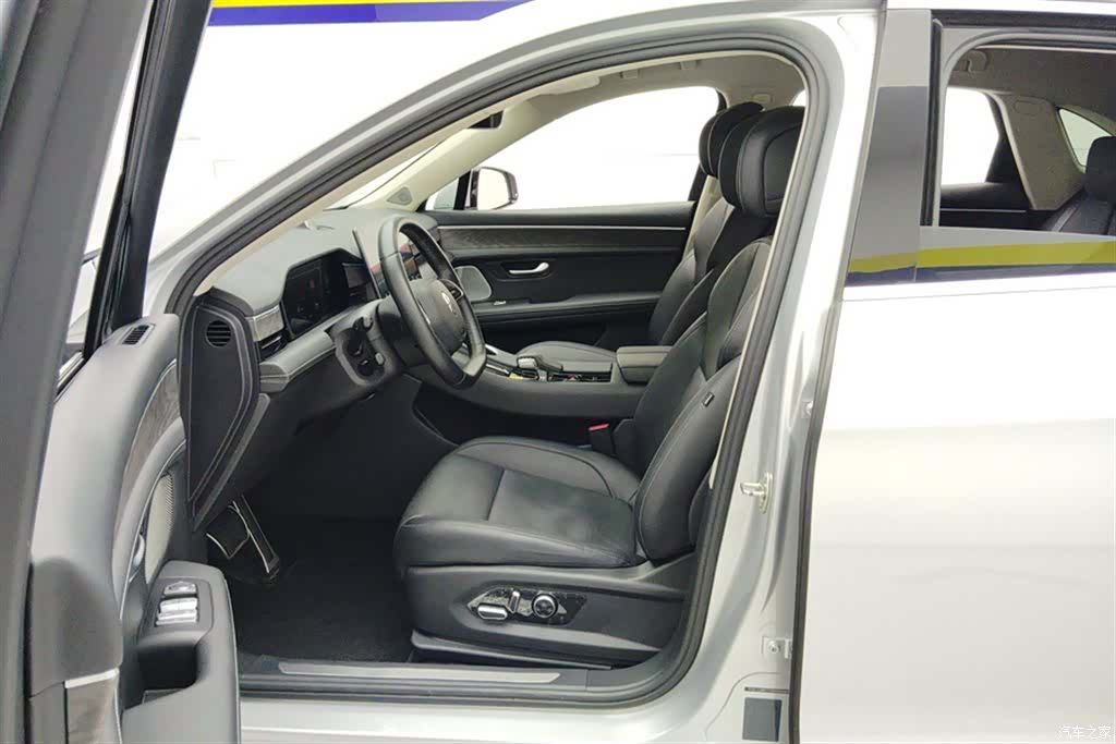 AITO M5, 2022 9