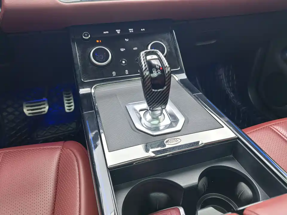 Land Rover Range Rover Aurora