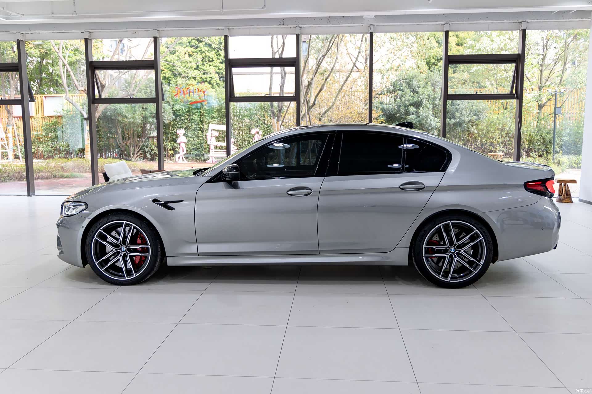 BMW M5, 2021 все фото