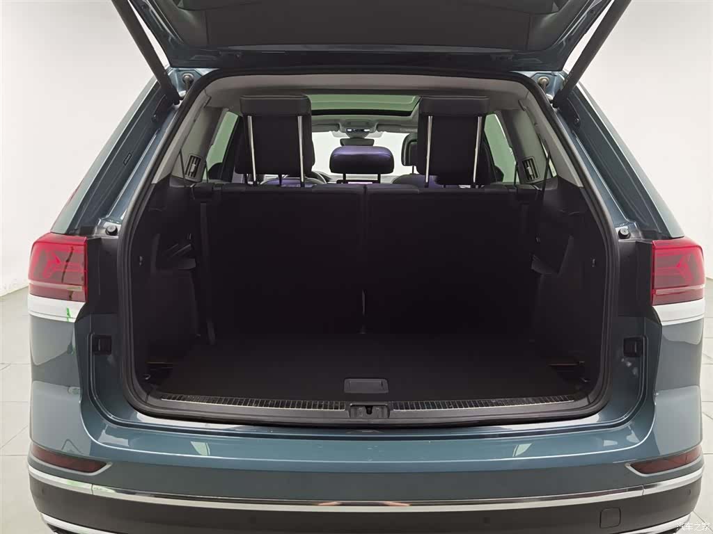 Volkswagen Teramont, 2023 16