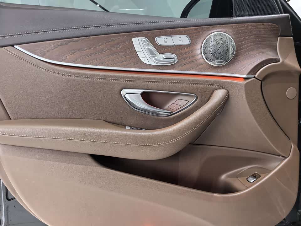 Mercedes-Benz E-class Mercedes-Benz E-class