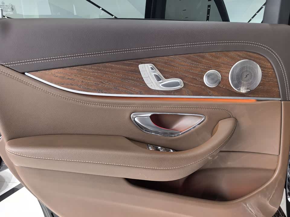 Mercedes-Benz E-class Mercedes-Benz E-class
