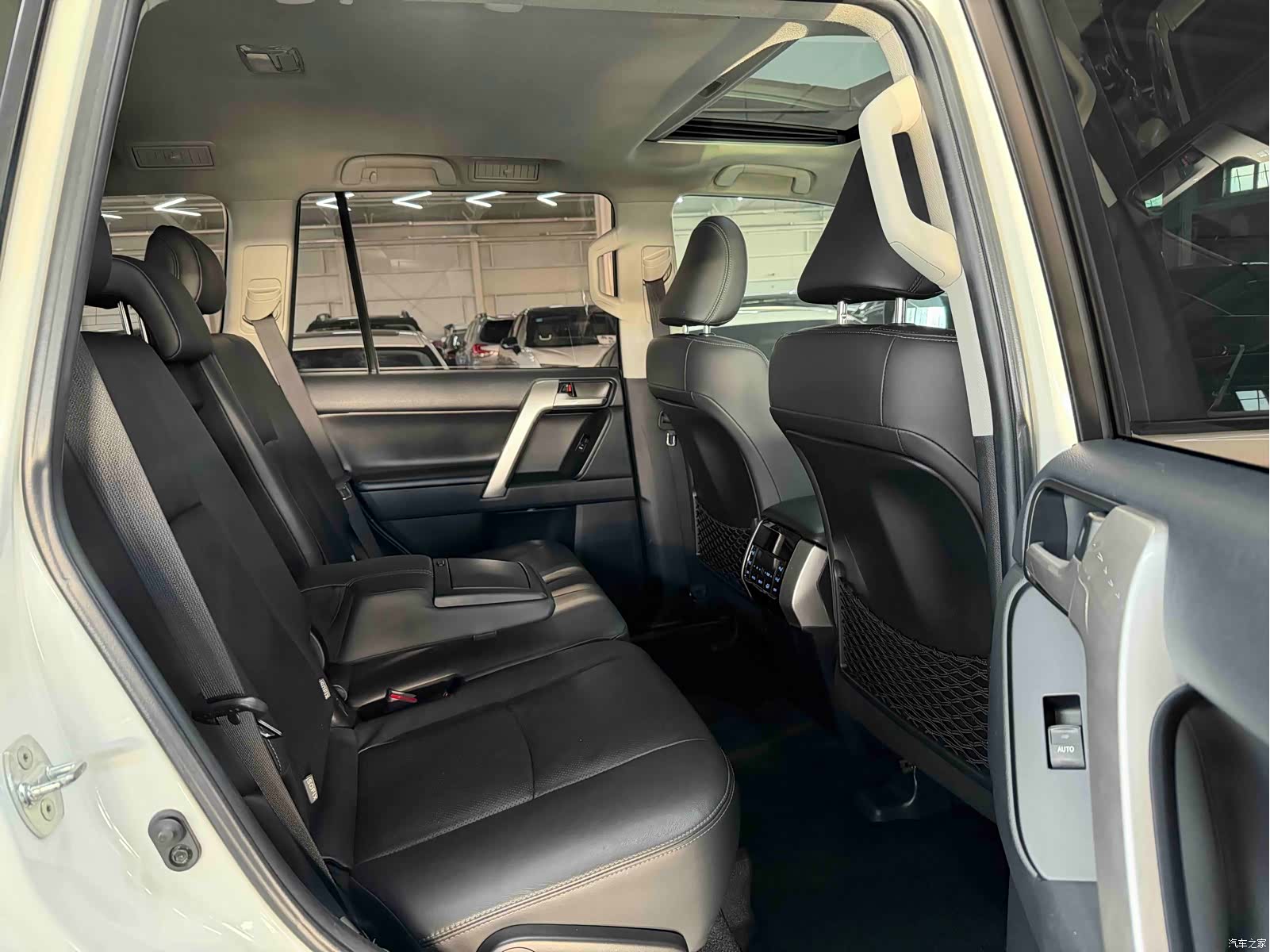 Toyota Prado, 2019 14