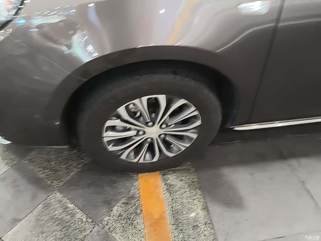 Buick GL8, 2023 23