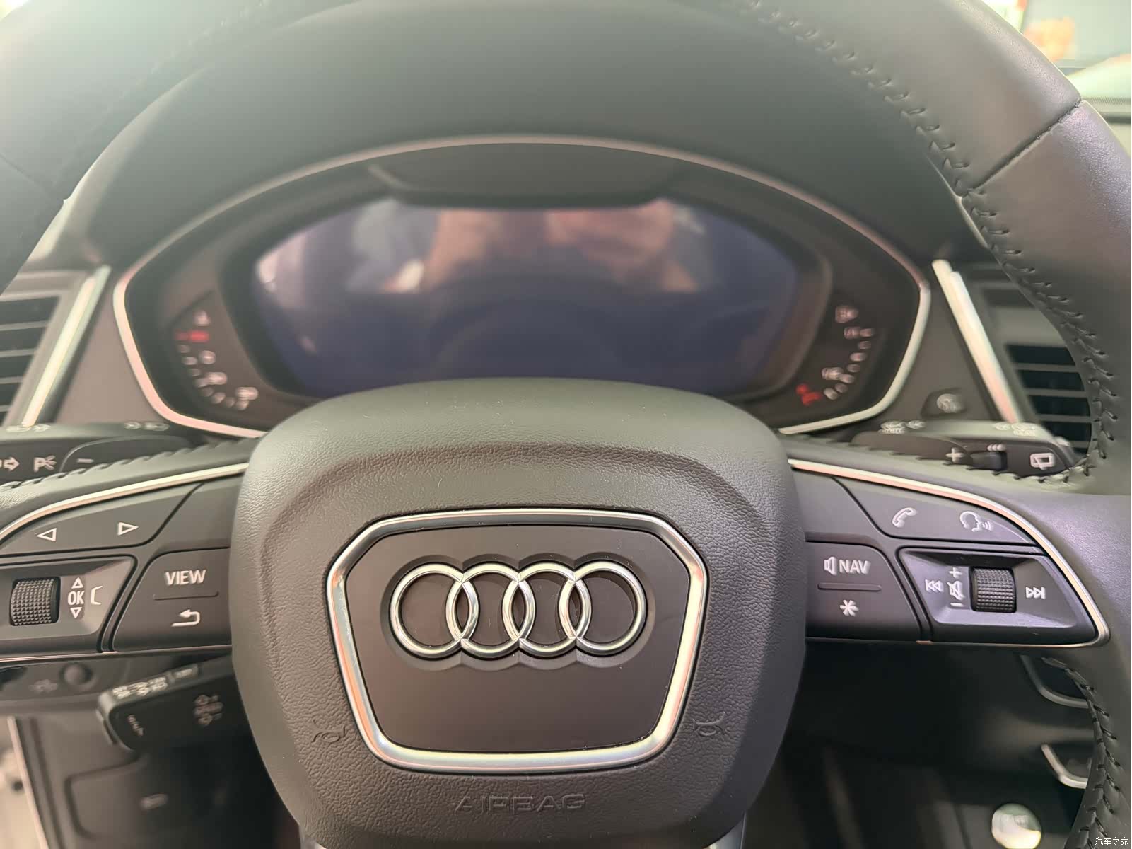 Audi Q5L, 2019 12