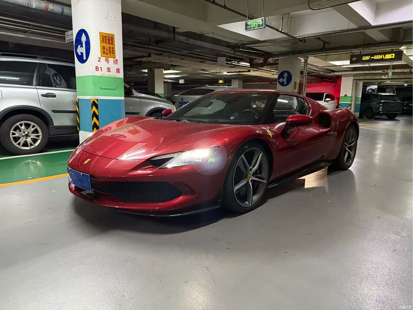 Ferrari 296, 2023 3