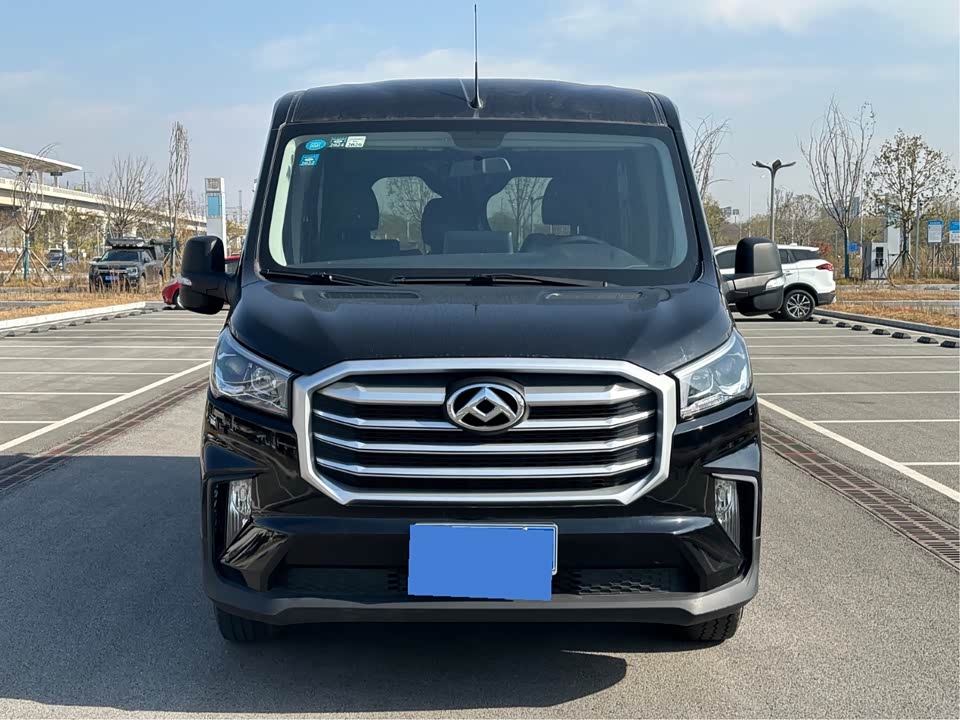 MAXUS Xintu V90