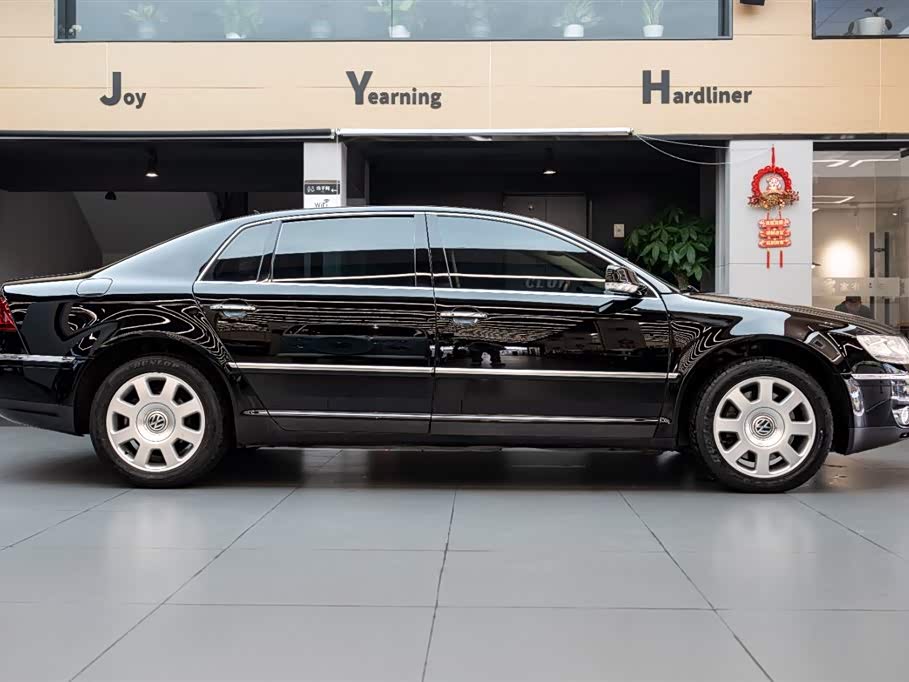 Volkswagen Phaeton
