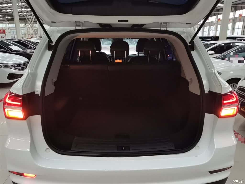 Roewe RX5, 2020 19