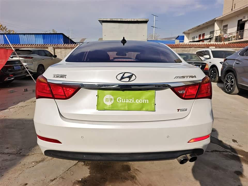 Hyundai Name picture