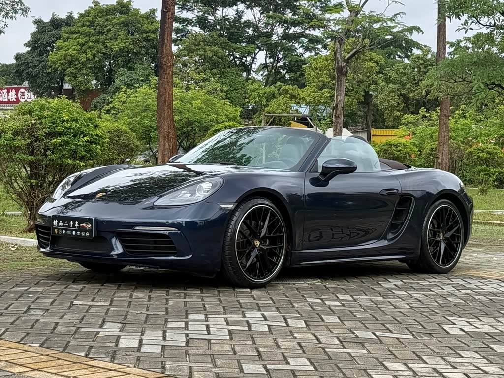 Porsche 718