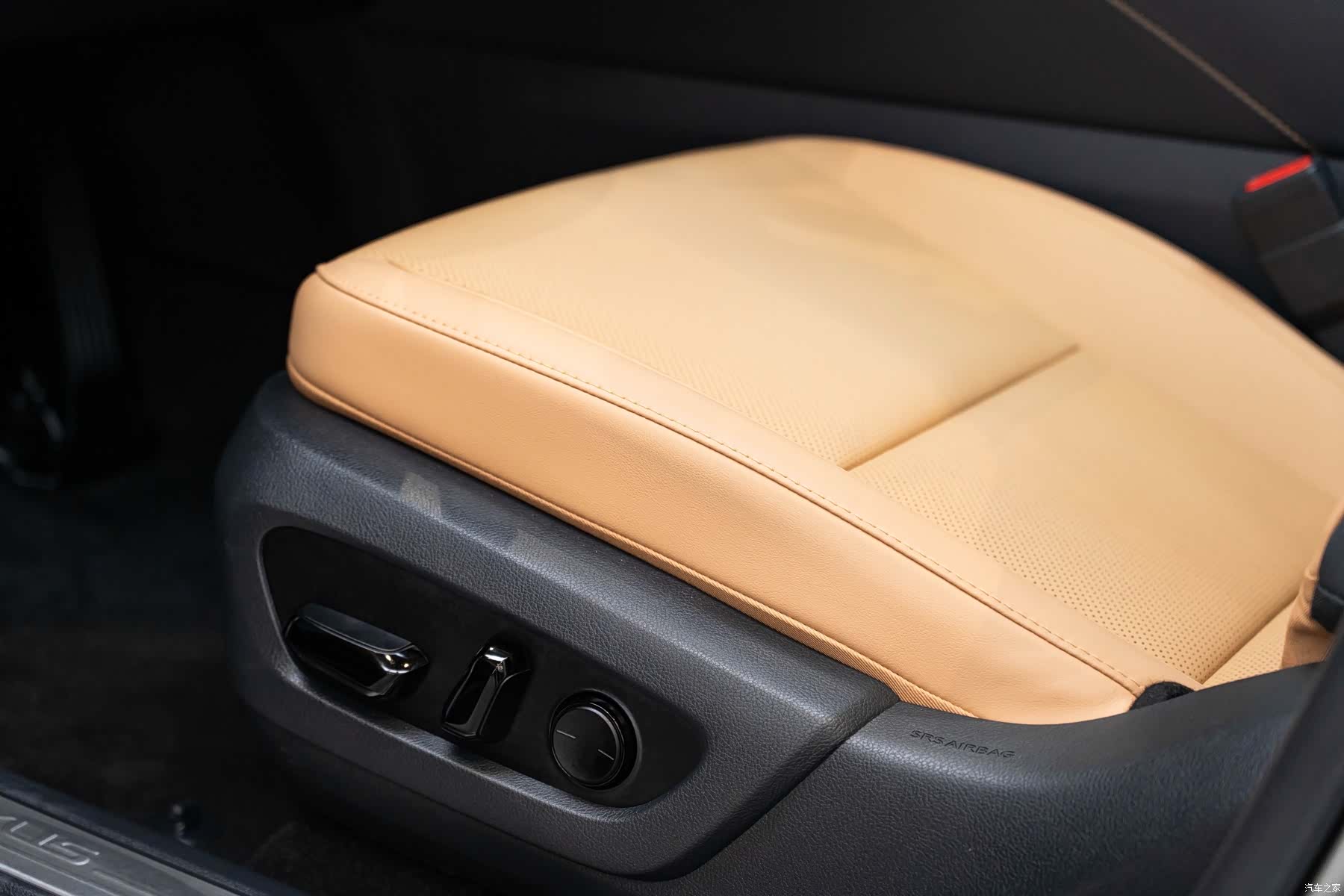 Lexus RX, 2025 18