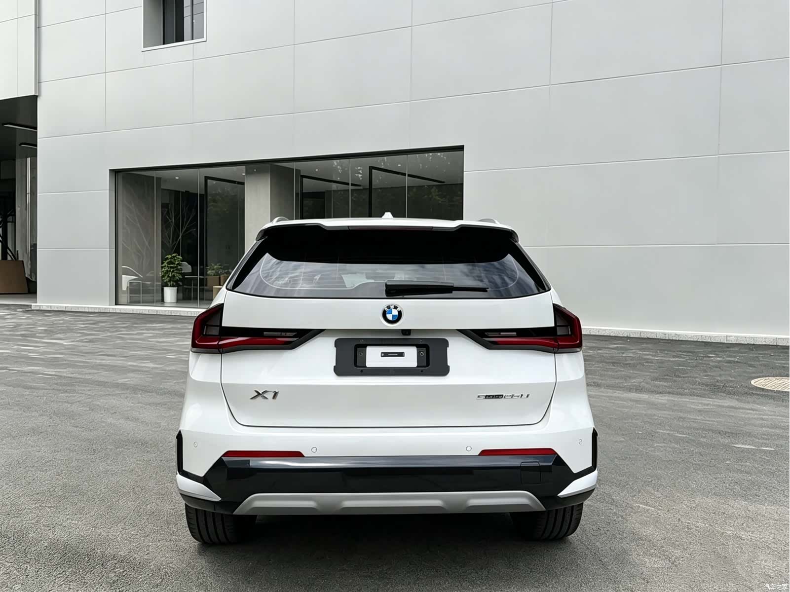 BMW X1, 2025 13