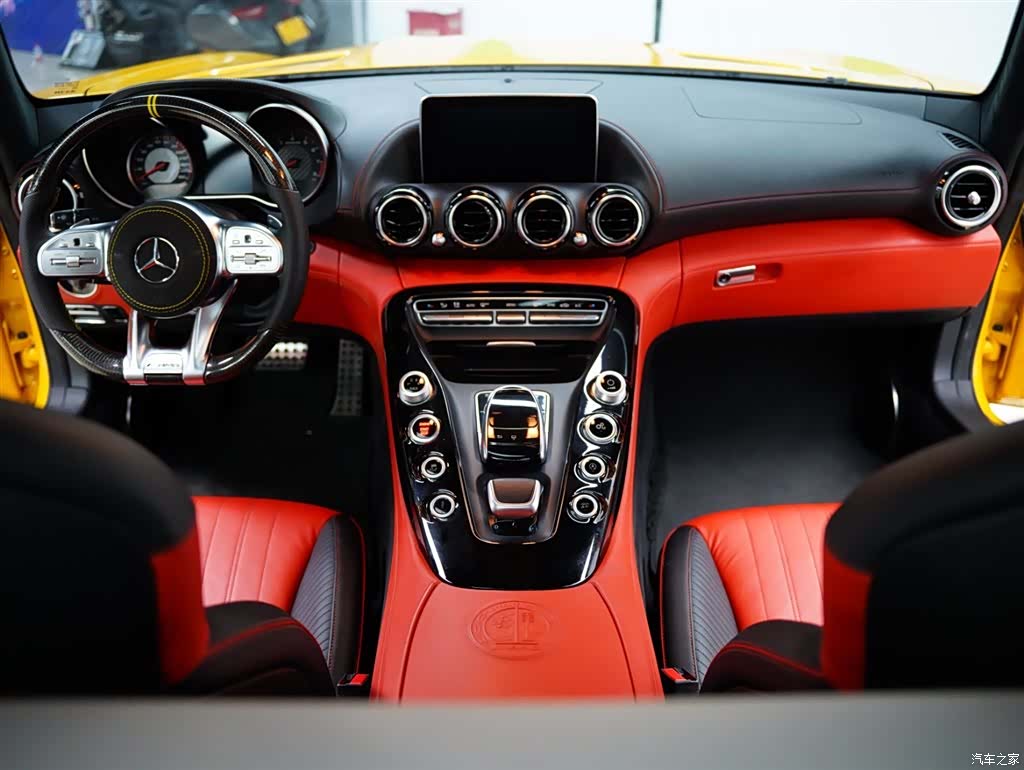 MG AMG, 2017 42