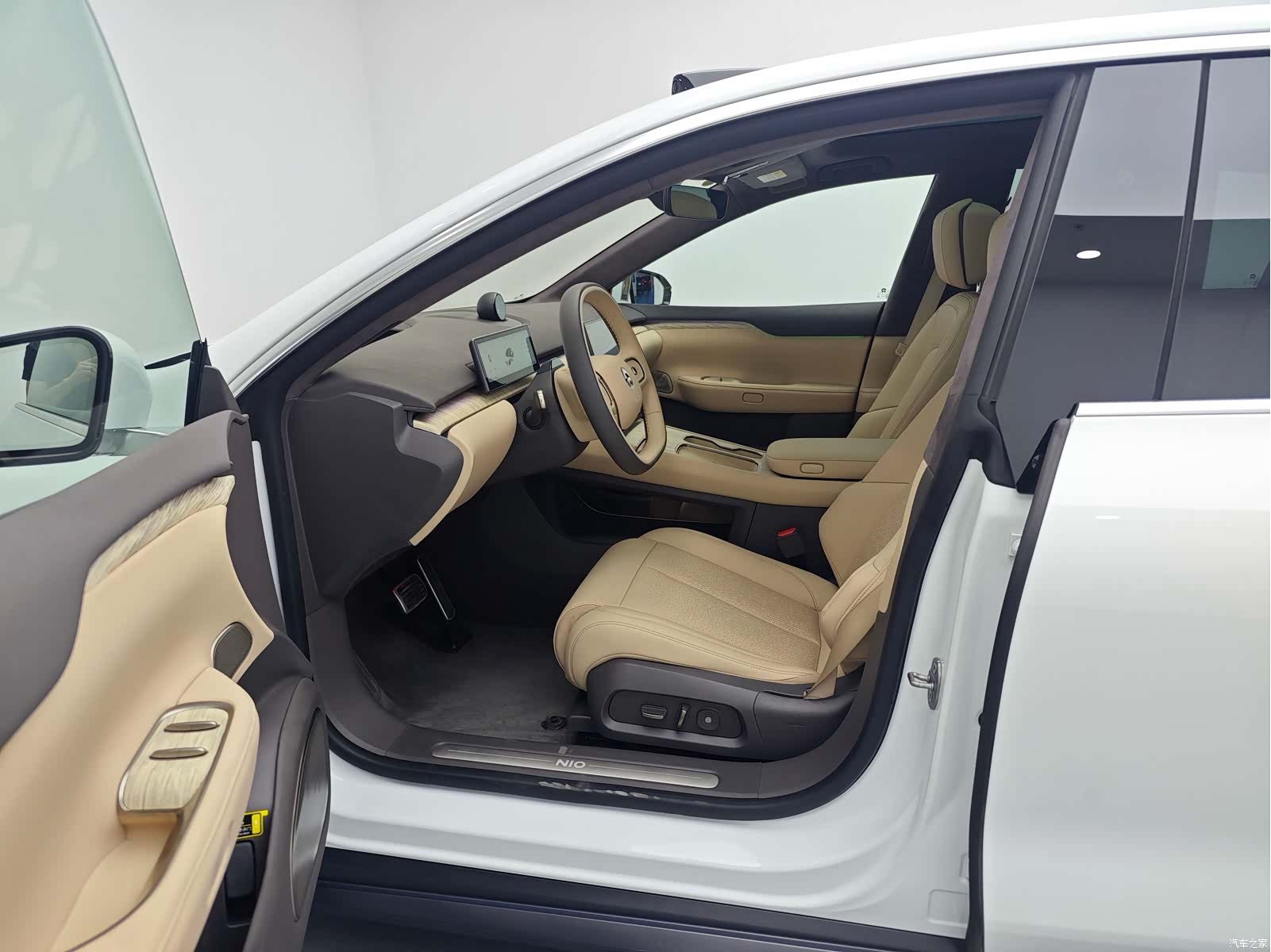 NIO ET7, 2024 12