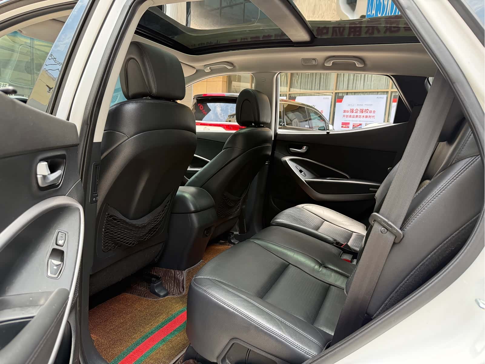 Hyundai Santa Fe, 2015 9