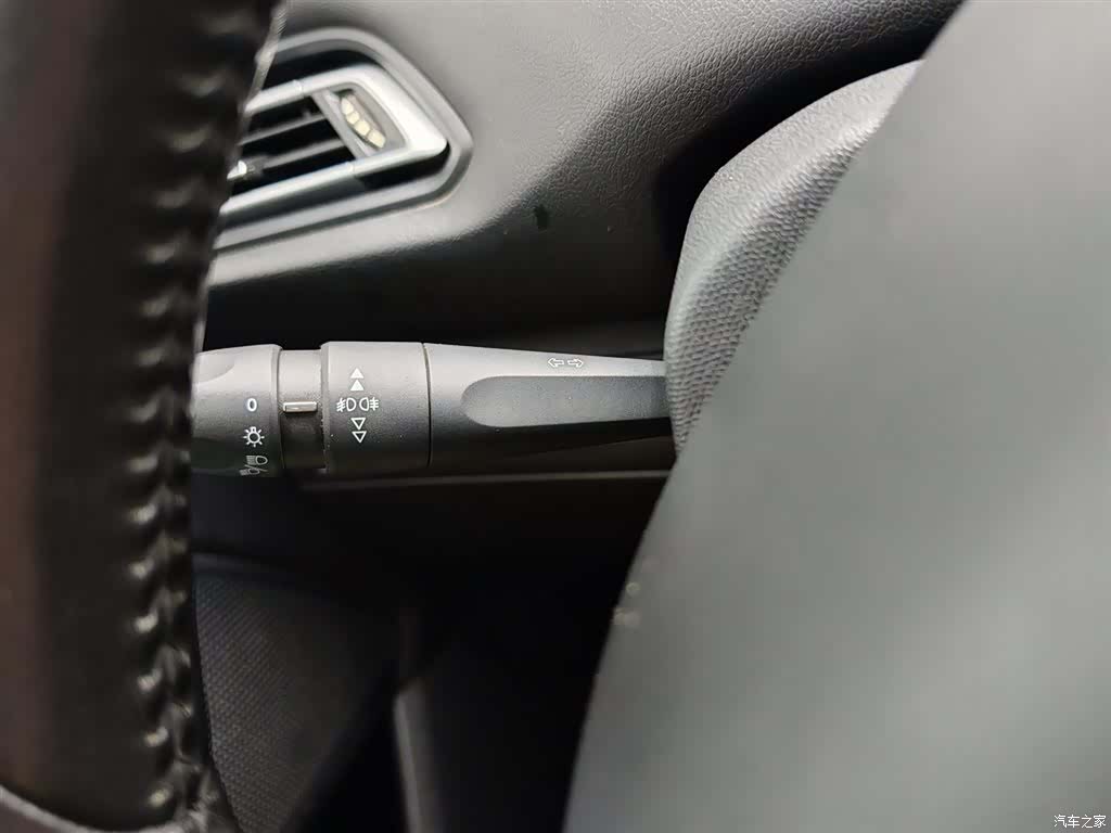 Peugeot 308, 2016 21