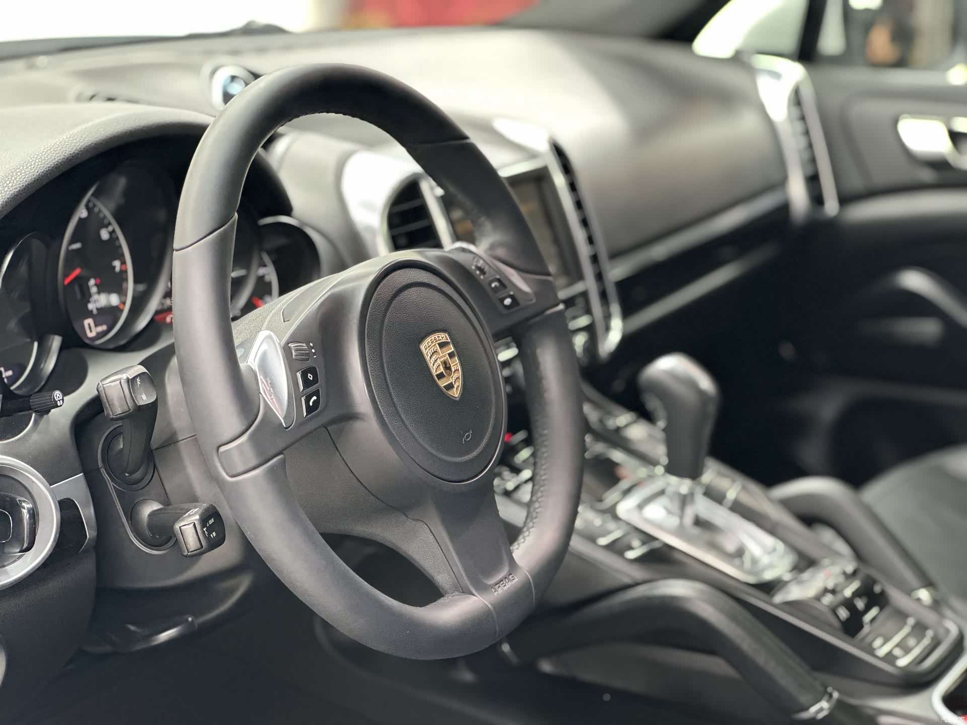 Porsche Cayenne, 2013 12