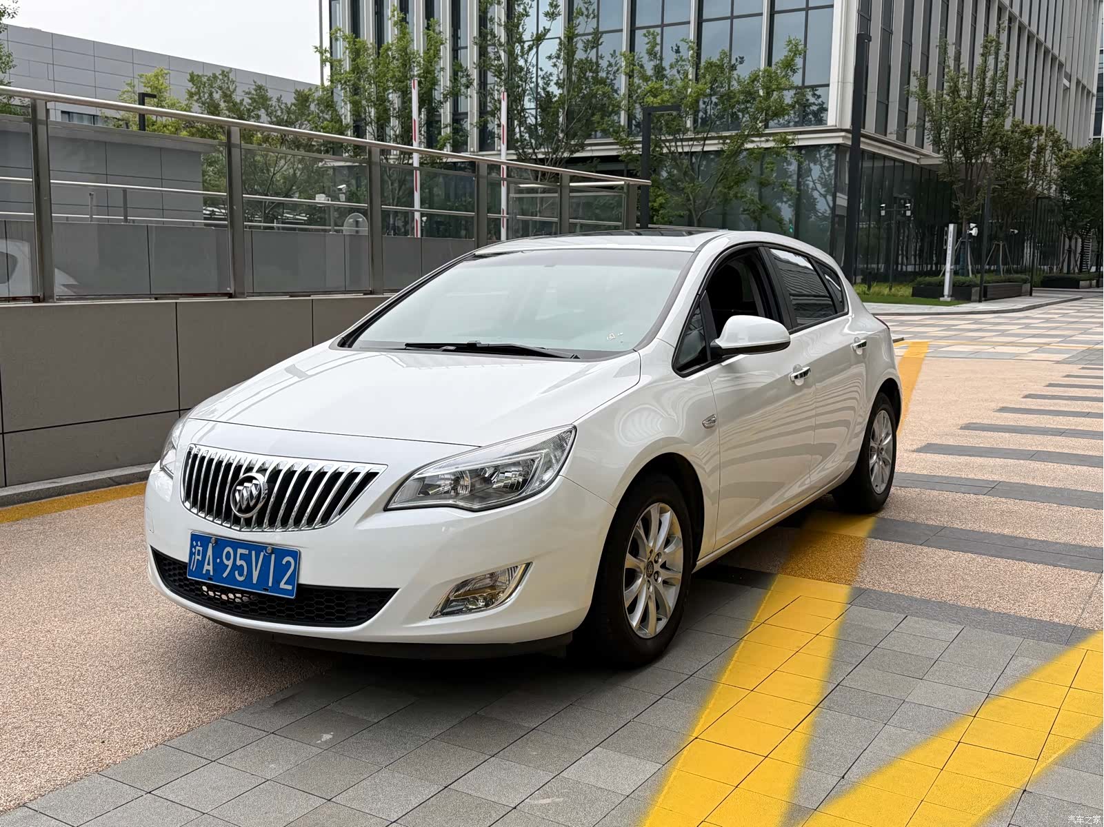 Buick XT