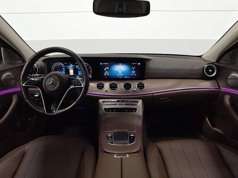 Mercedes-Benz E-Class 2023, фото 5