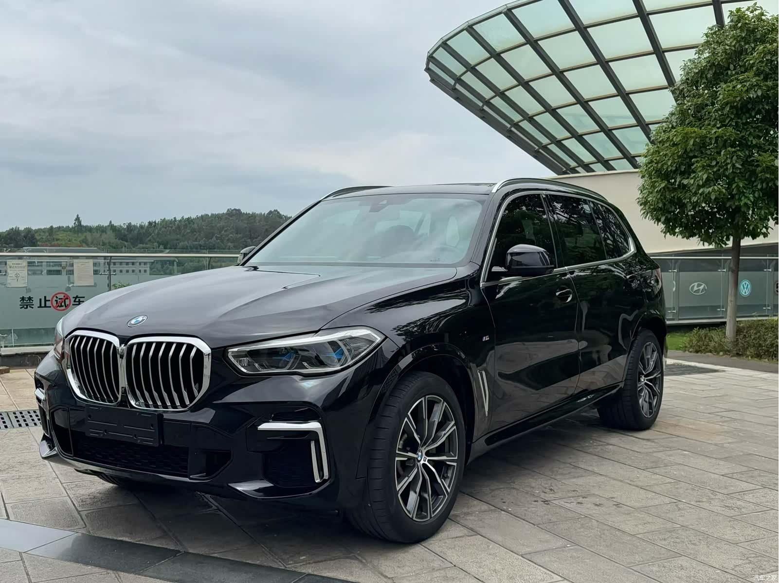 BMW X5, 2023 1