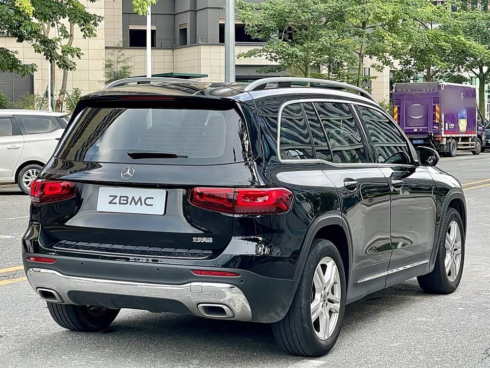 Mercedes-Benz GLB Mercedes-Benz GLB