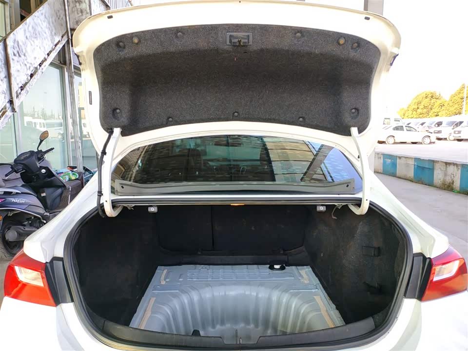 Chevrolet Mai Ruibao XL