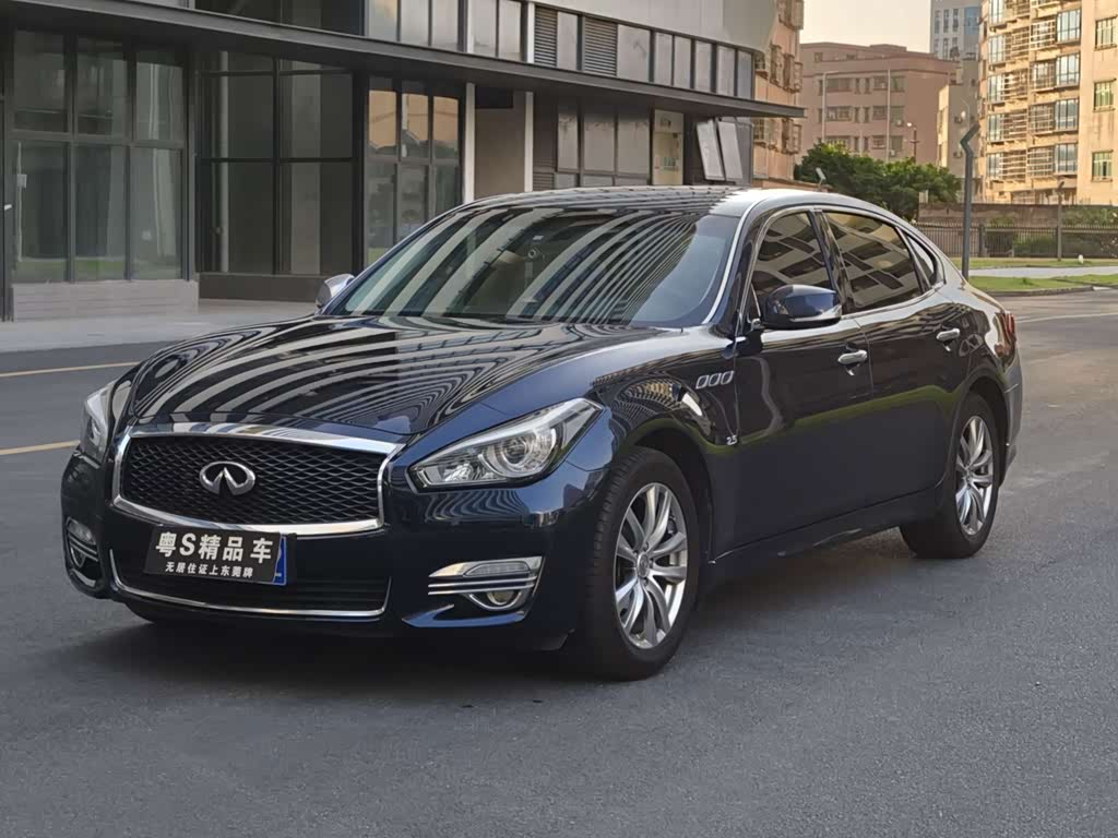 Infiniti Q70 2017 Q70L 2.5L Elite