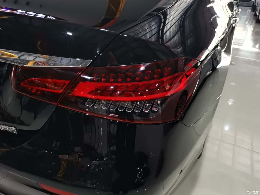 Mercedes-Benz E-Class, 2021 8
